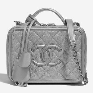 Gorgeous CHANEL Vanity bag